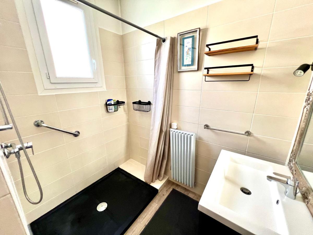 Appartement Avec Magnifique Vue Mer アジャクシオ エクステリア 写真