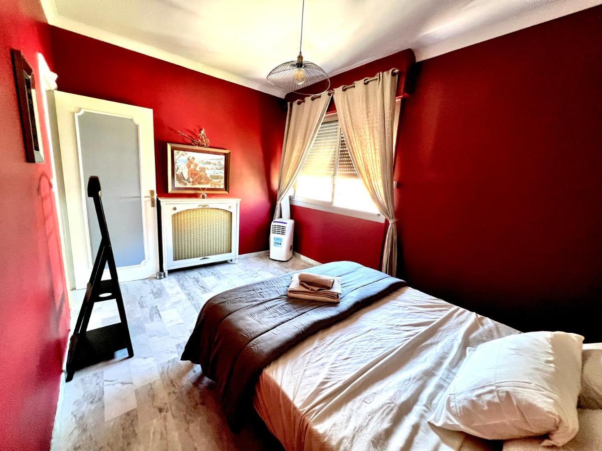 Appartement Avec Magnifique Vue Mer アジャクシオ エクステリア 写真